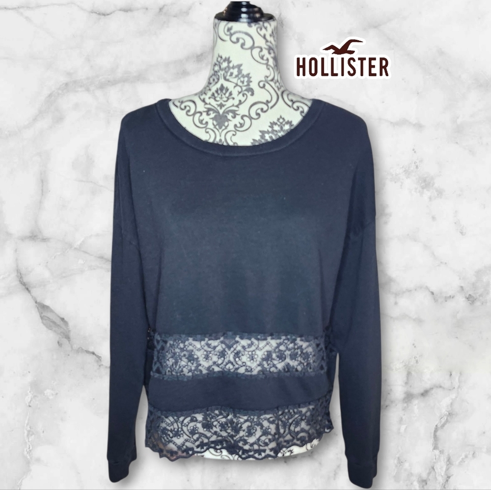 HOLLISTER Long Sleeve Top With Lace - Medium